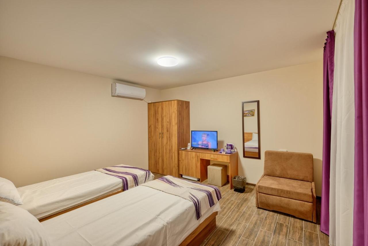 Комплекс Колонада Hotell Khisaria Eksteriør bilde