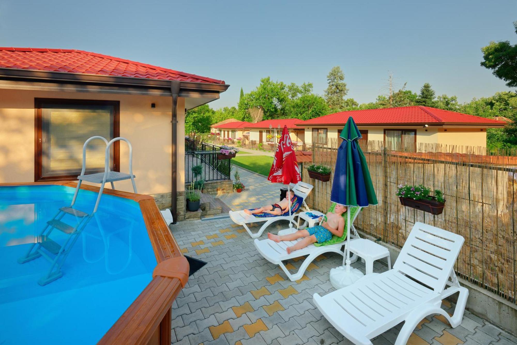 Комплекс Колонада Hotell Khisaria Eksteriør bilde